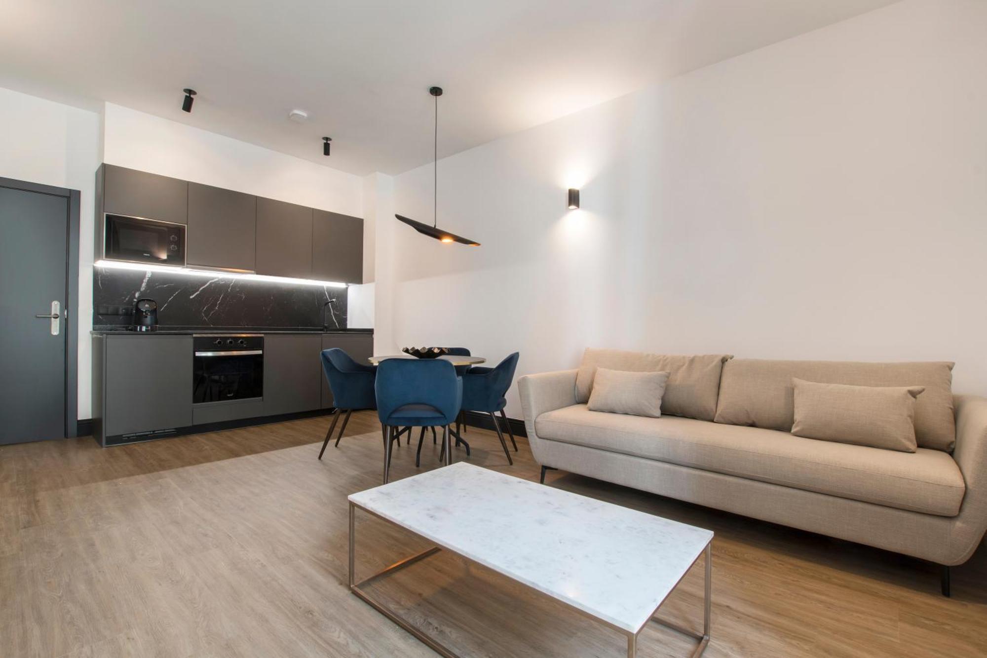 Rs Boutique Apartments 阿利坎特 外观 照片